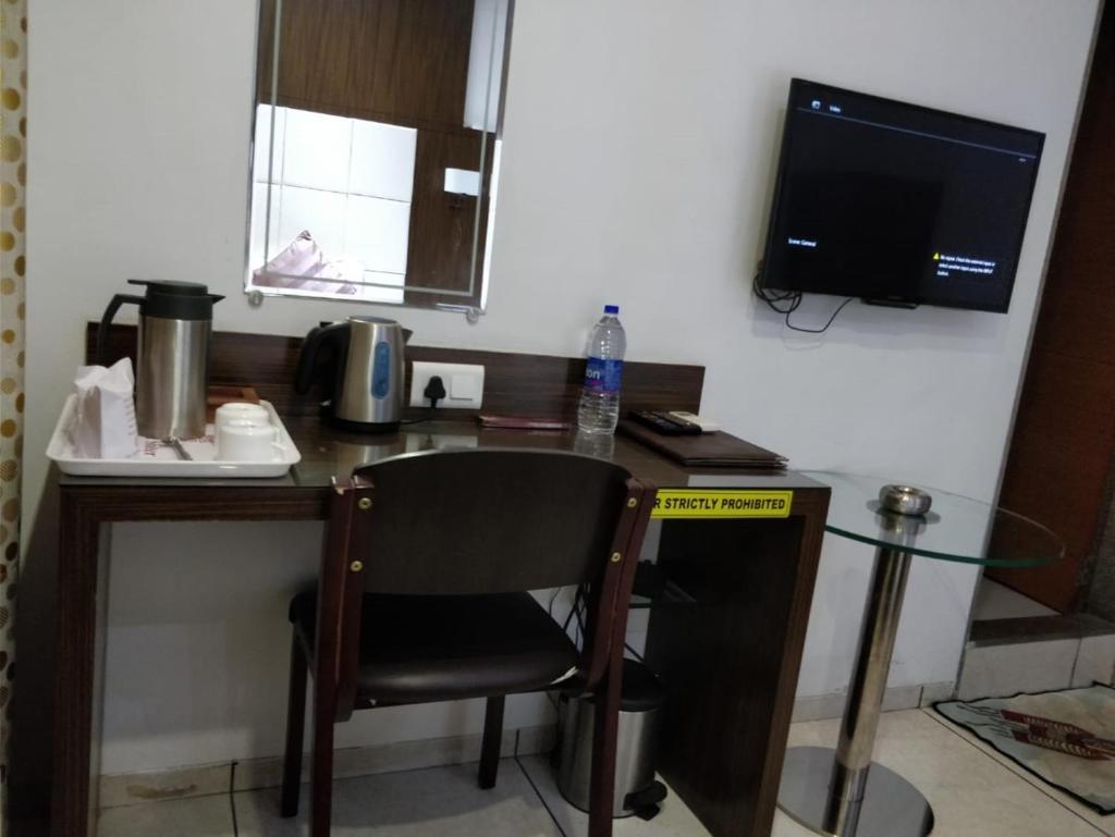 Hotel Royal Shelter Vapi photo 3