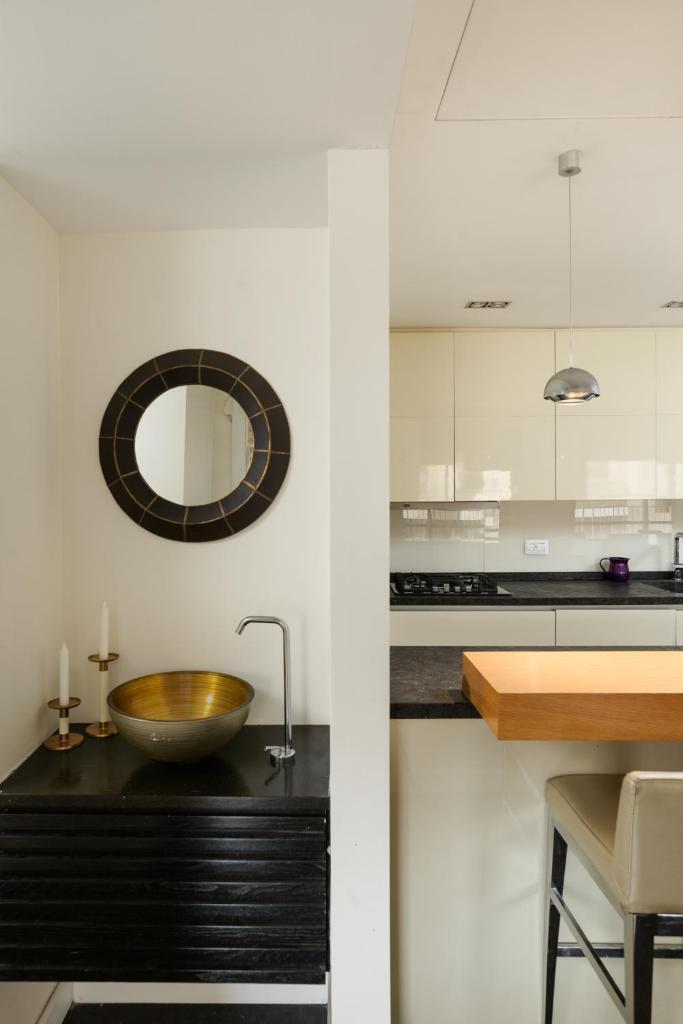 Jerusalem Holiday Luxury Home by FeelHome photo 4