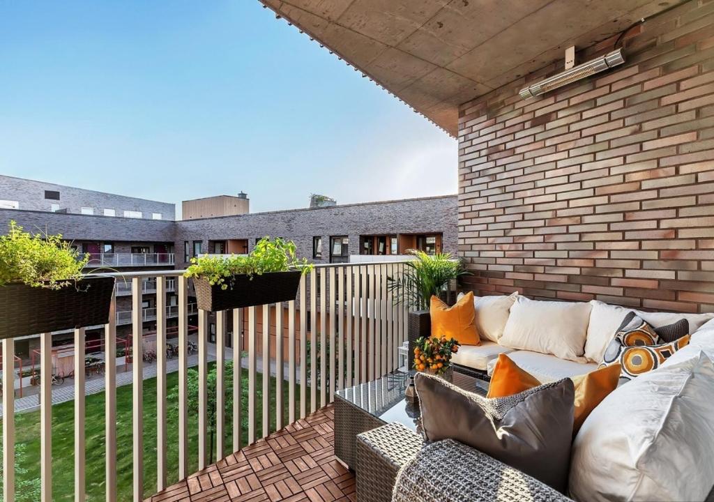 Seaside apt - 2 sunny balconies - Modern - 5 pax