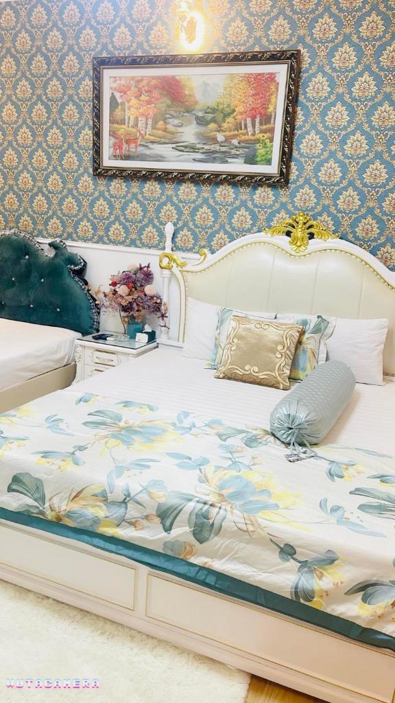 Luxury Hotel T&L photo 1