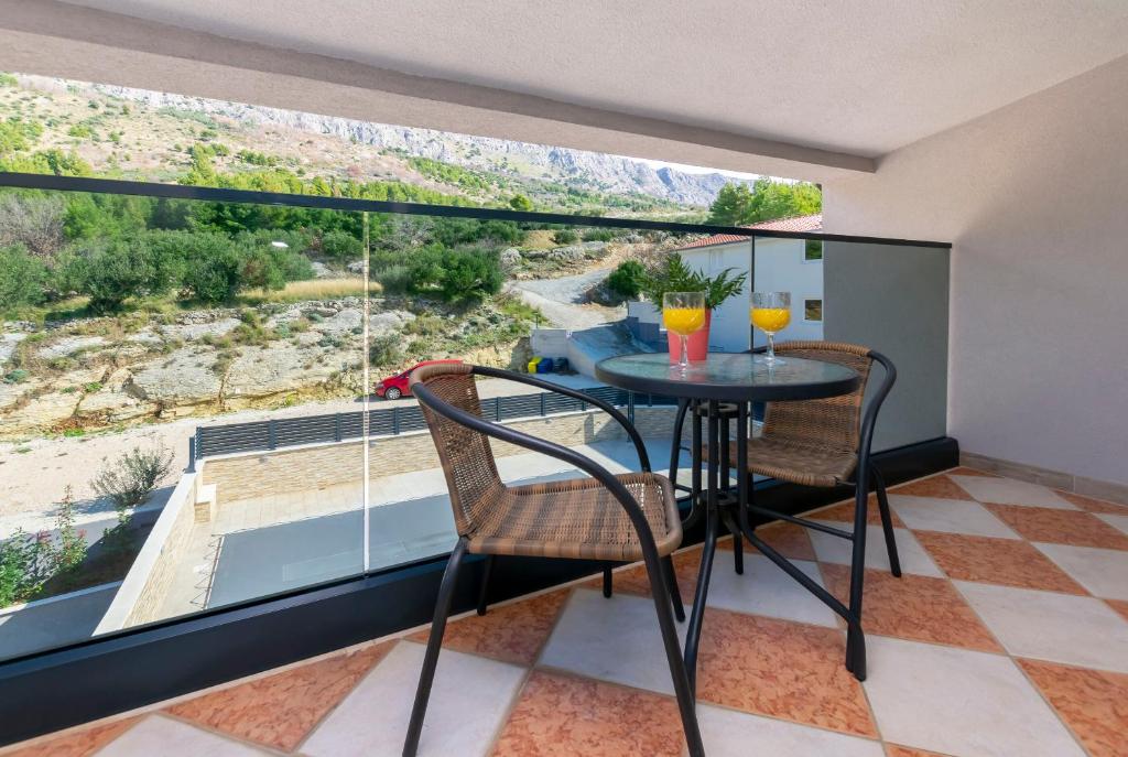 Apartments Villa Milas with pool photo 1