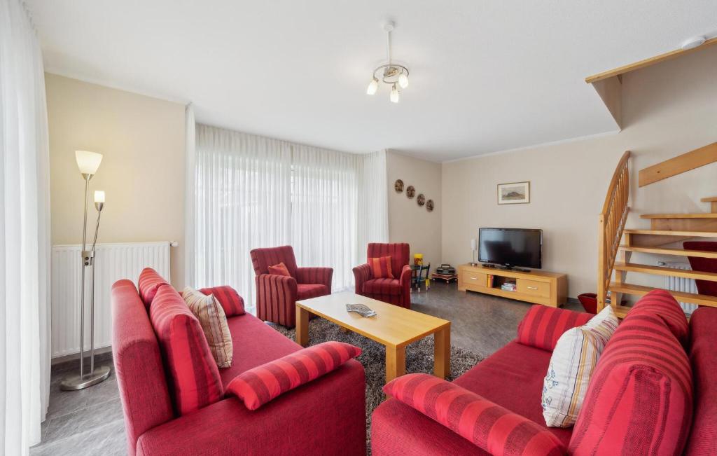 3 Bedroom Stunning Home In Haren ems photo 2