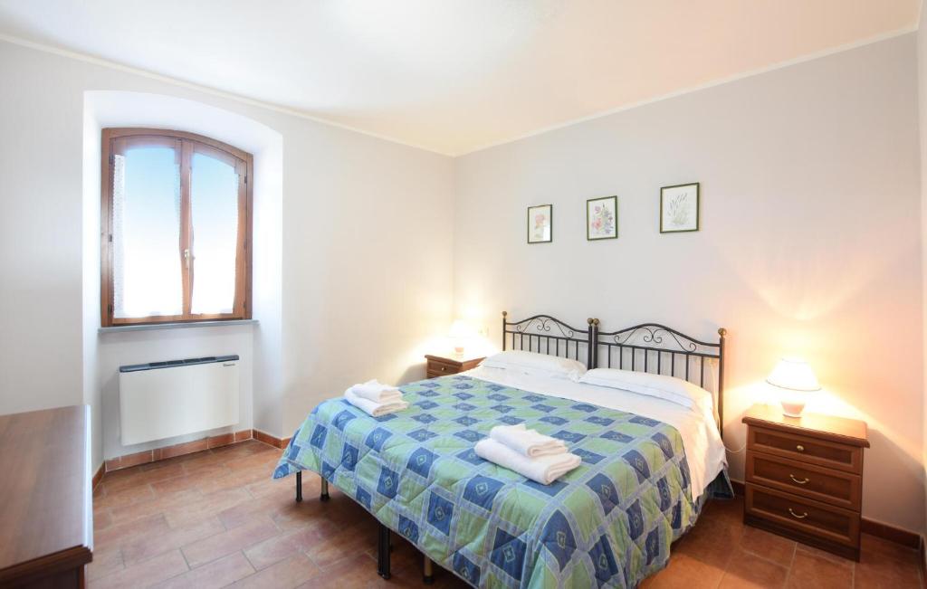 Amazing Apartment In Gubbio With Wifi photo 4