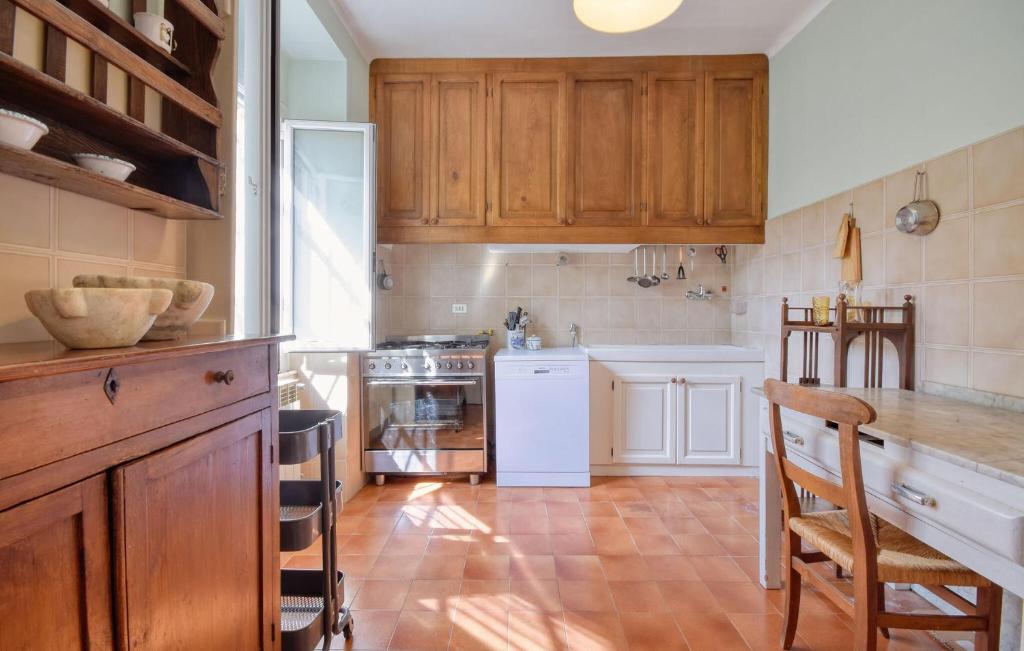 Lovely Home In Camogli With Wifi photo 4