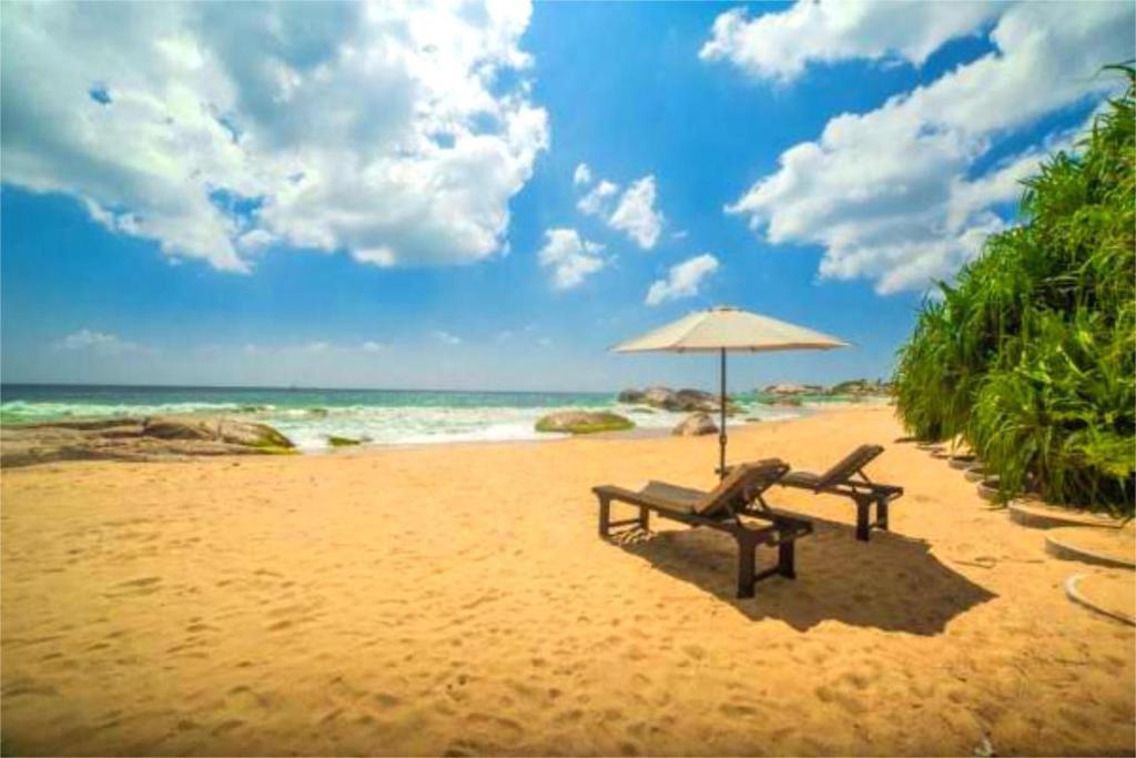 Kamlo Beach Resort