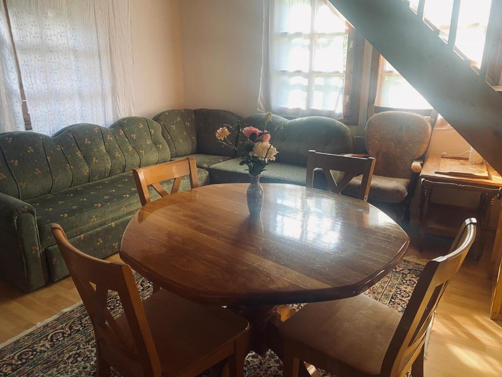 Veress Apartman Tusnádfürdő photo 2