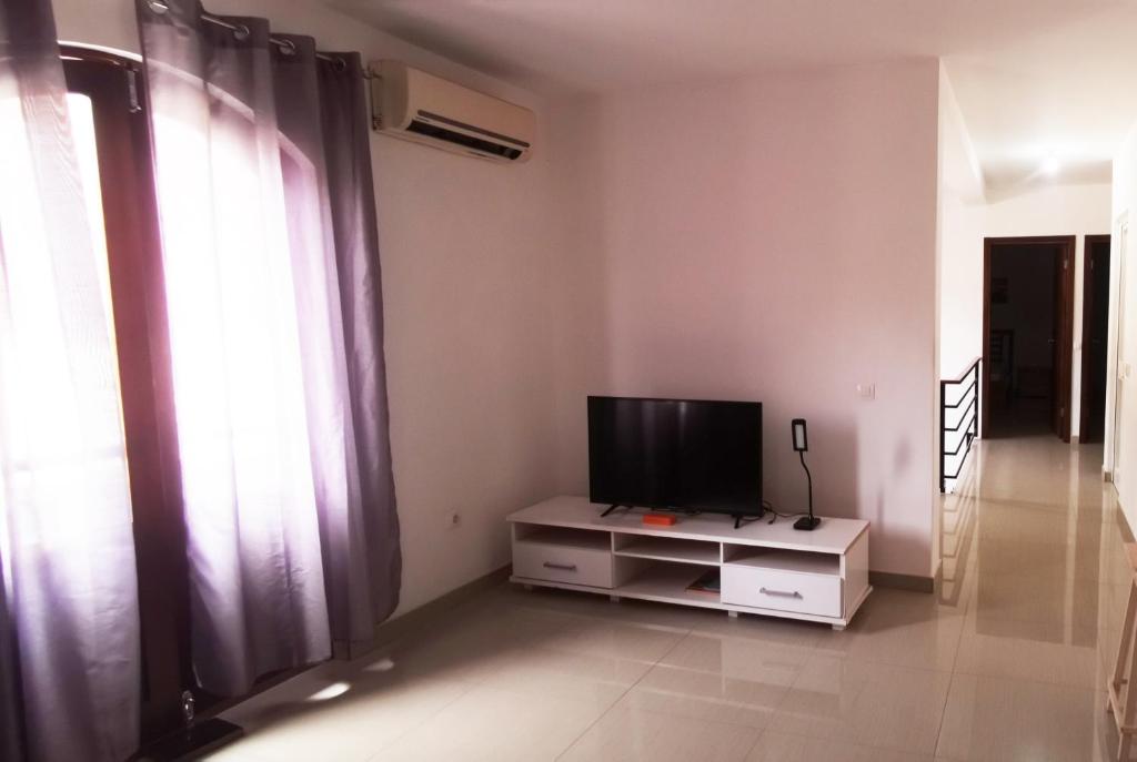 Miras Guest House photo 3