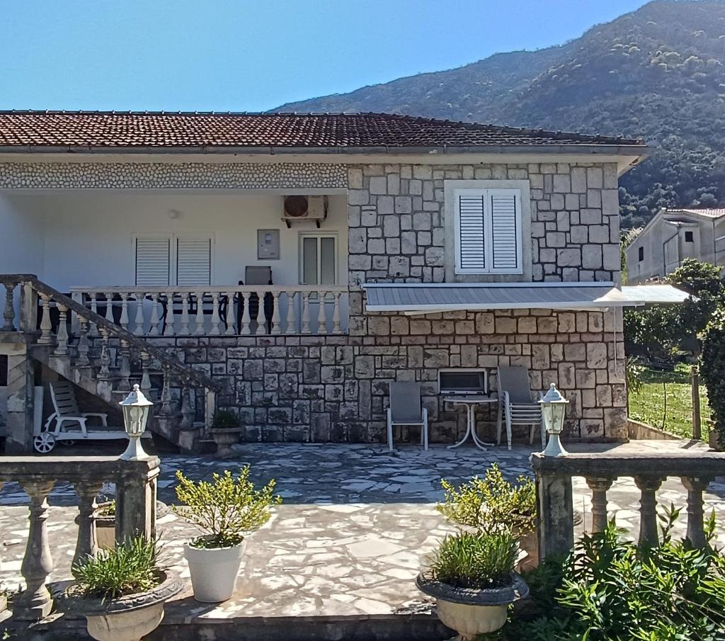 Oliva sea side guest house photo 1