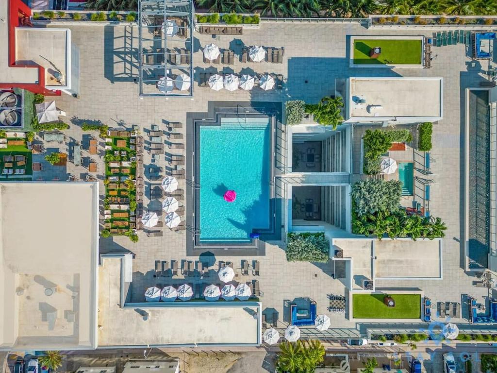 Rooftop Pool - Hot Tub - Hollywood Beach Boardwalk photo 2