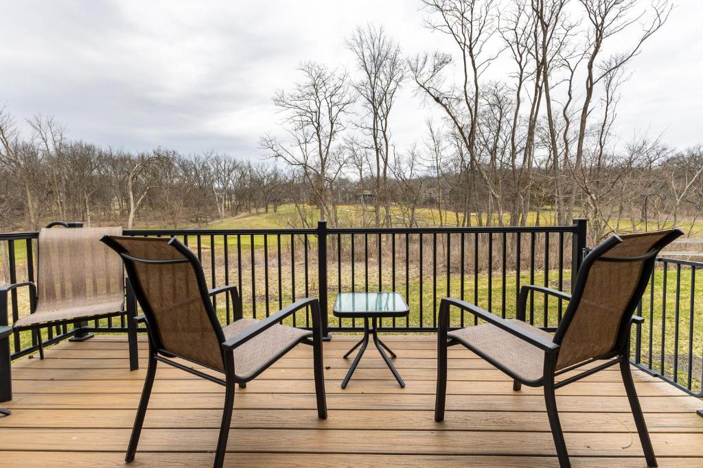 Cozy at Creekwood Getaway photo 2
