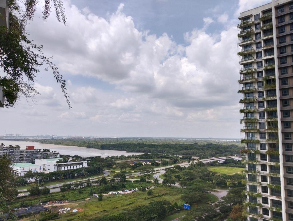 Holiday SweetHome@Forest City~Netflix~2BR1B 4-6pax photo 2