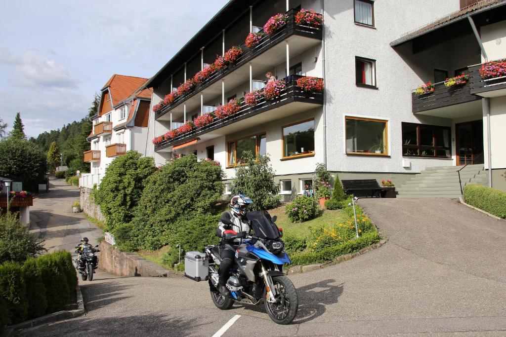 Aparthotel Schwarzwald Panorama photo 1