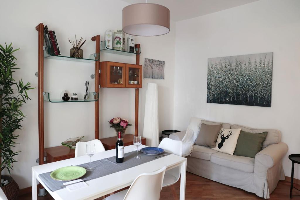 Luminoso e accogliente appartamento con giardino - Battistini Room Type - Two-Bedroom Apartment