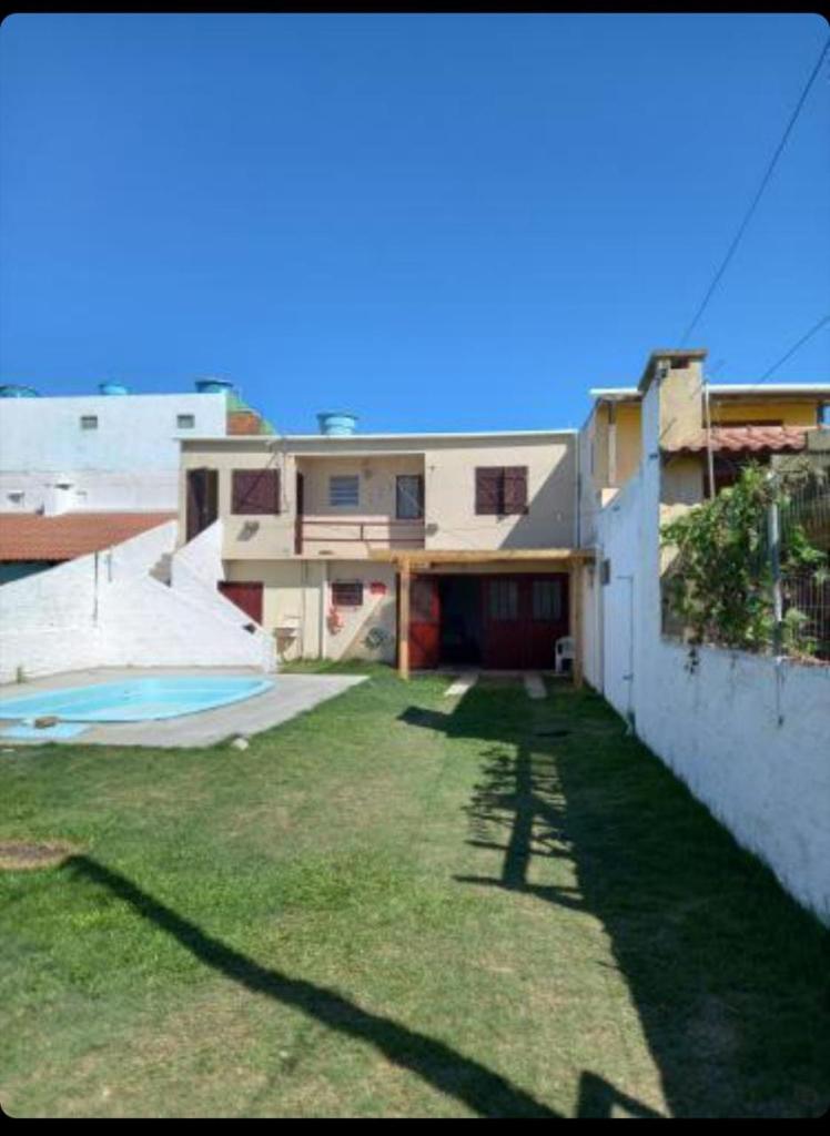Casa com piscina