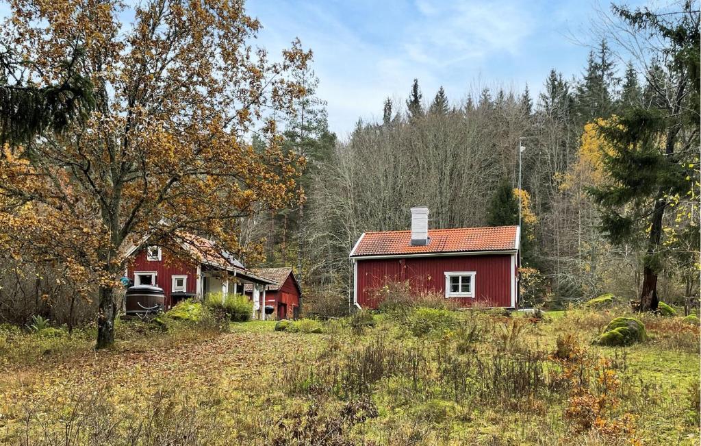 4 Bedroom Nice Home In verum photo 4
