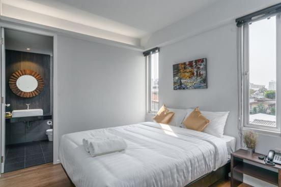 Kitzio House Hotel Huai Kwang photo 1