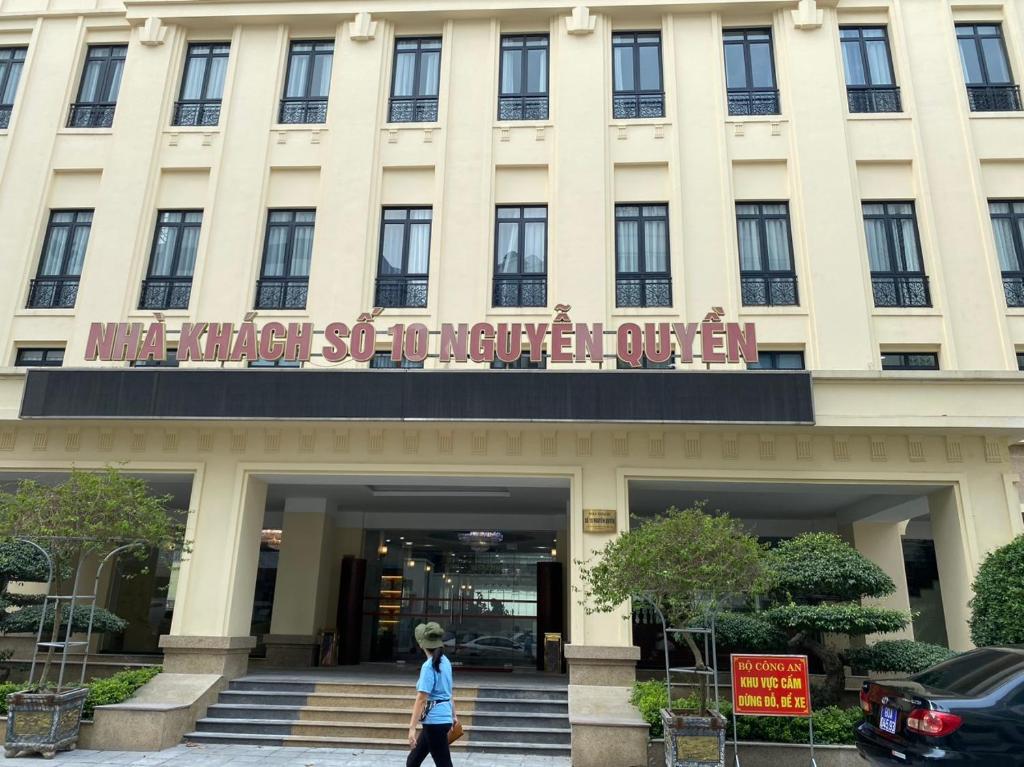 Nguyễn Quyền Hotel