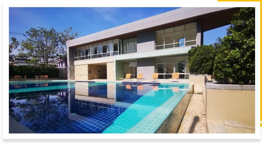 The 360 LPN Tropicana condo BKK photo 1