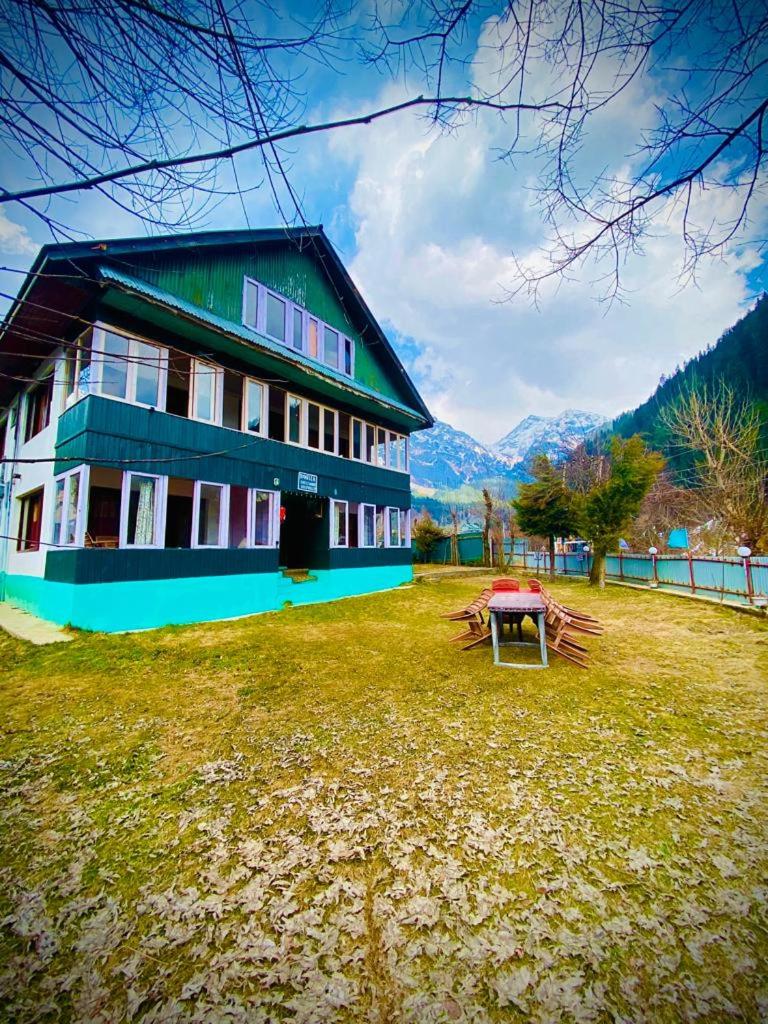 Rohella guest house