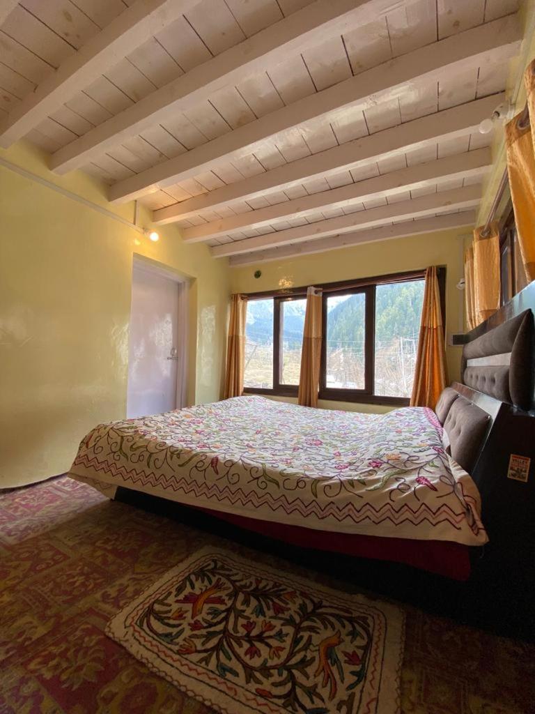 Rohella guest house photo 1