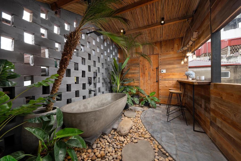 Trinh's House - Hang Vai