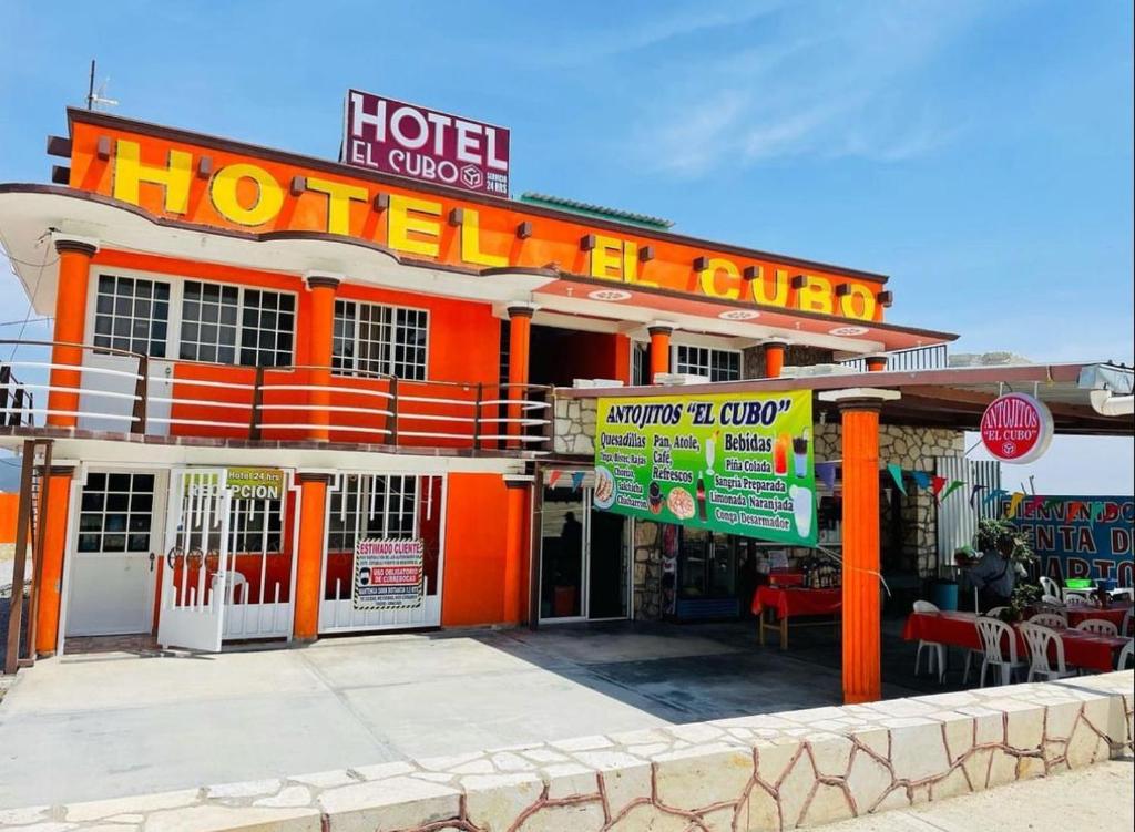 Hotel El Cubo photo 4