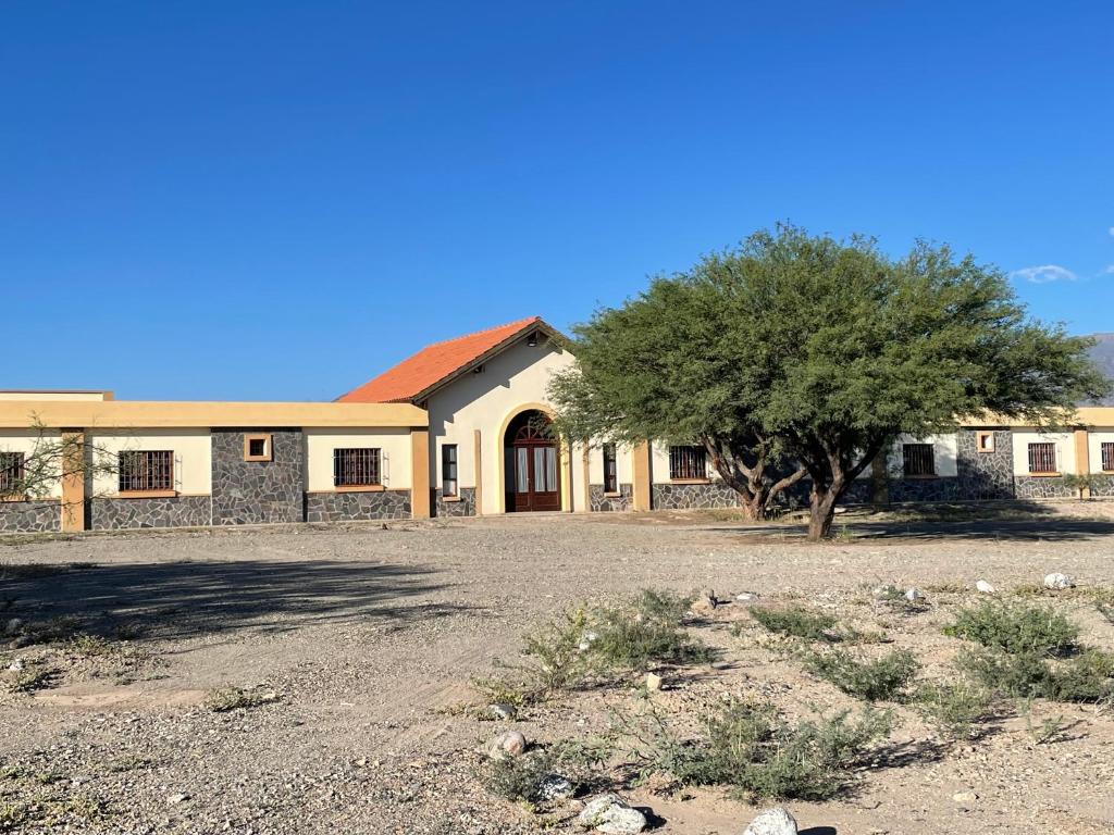 Casa de Retiros Virgen de Guadalupe, Finca la Soledad. Bodega Prelatura