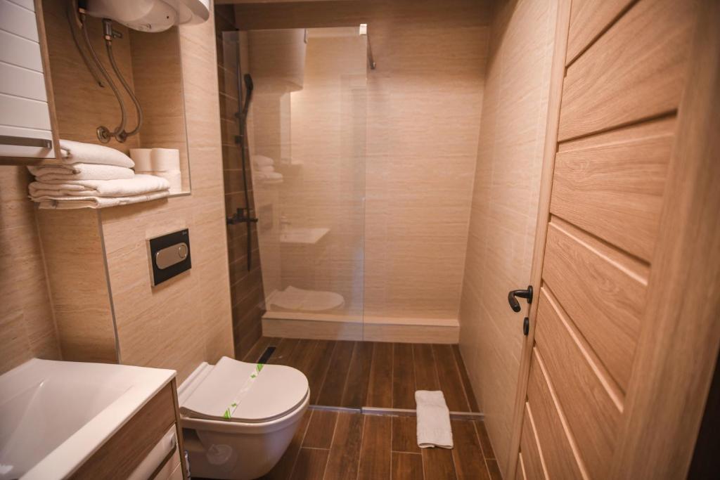 Apartments and rooms Max-Well photo 1
