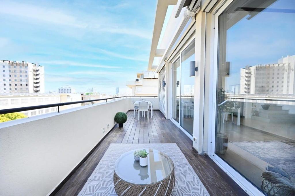 3BR Penthouse at Hilton Beach by HolyGuest photo 3