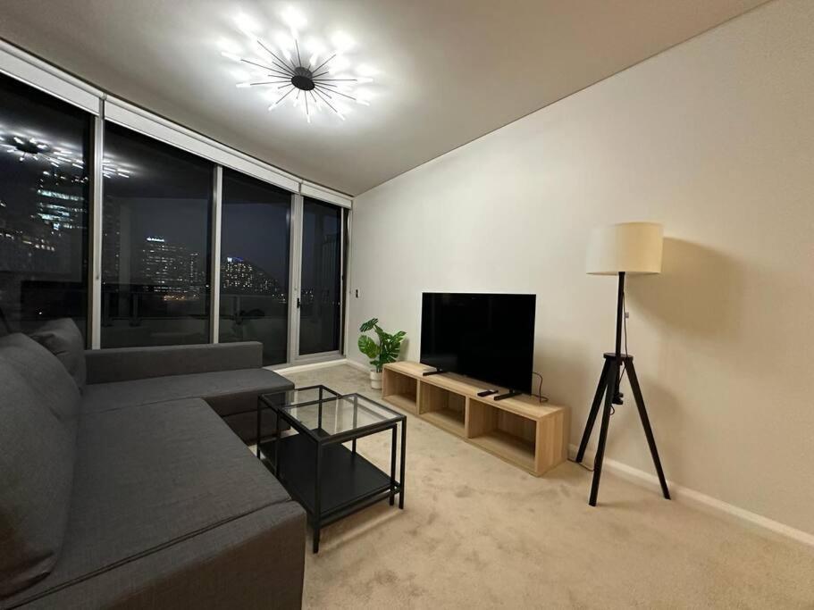 Cozy 2 Bedroom Apartment Darling Harbour photo 1