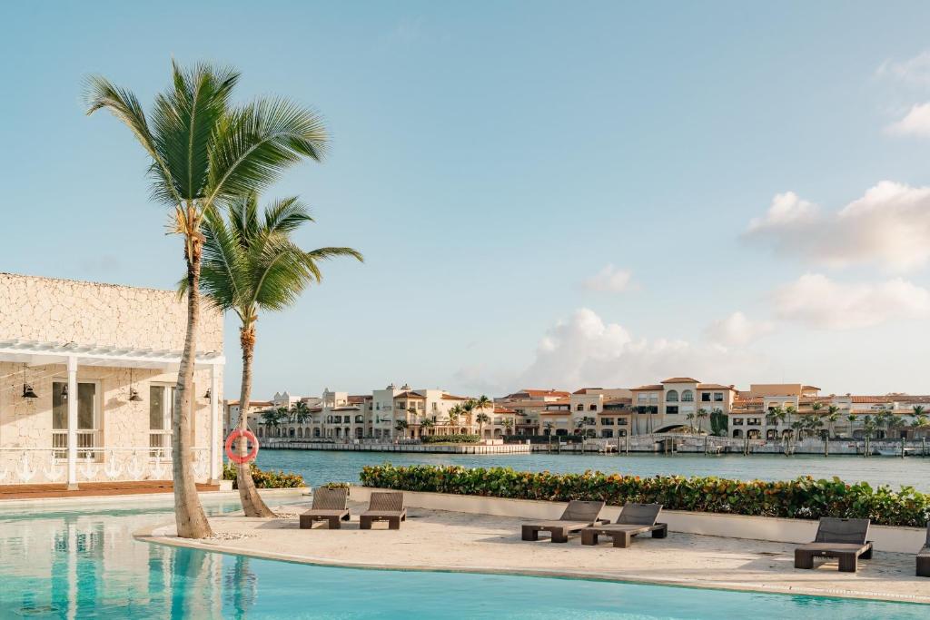 Sports Illustrated Resorts Marina and Villas Cap Cana - All-Inclusive photo 4