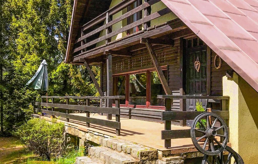 3 Bedroom Beautiful Home In Studzienice