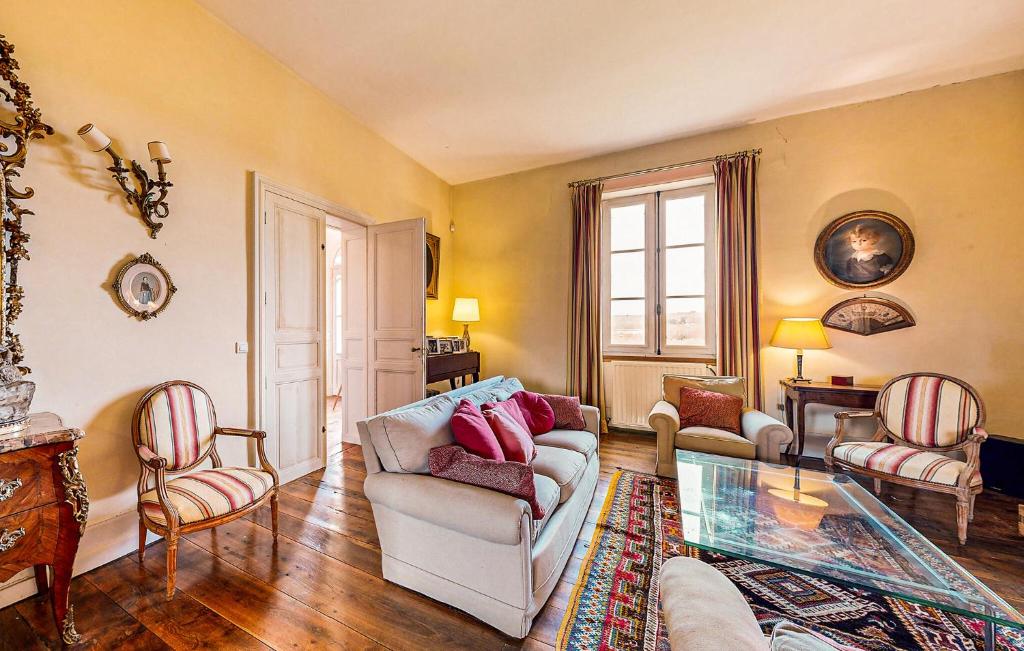 Amazing Home In Saint-agne With Wifi photo 4