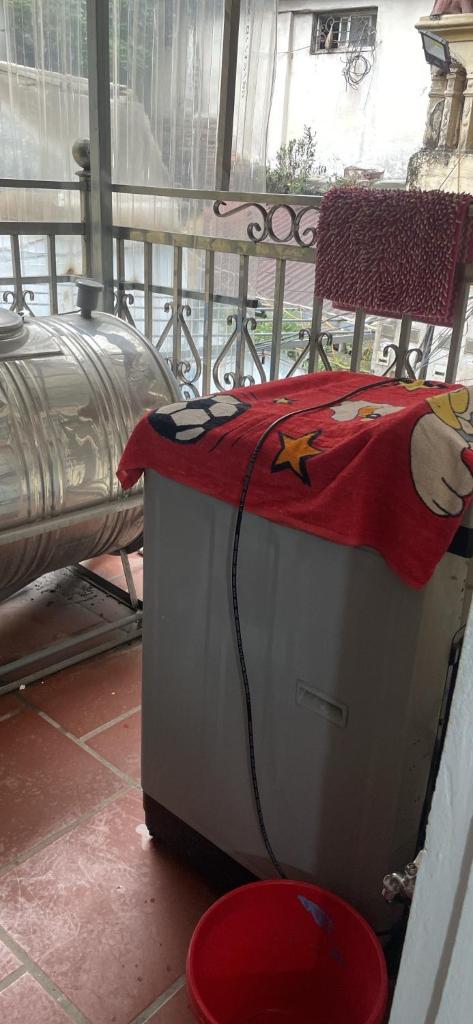 May house in Hanoi Old Quarter