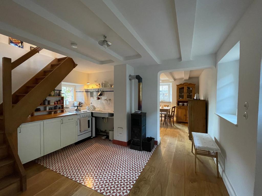 Cherrytree Cottage 1840 photo 3