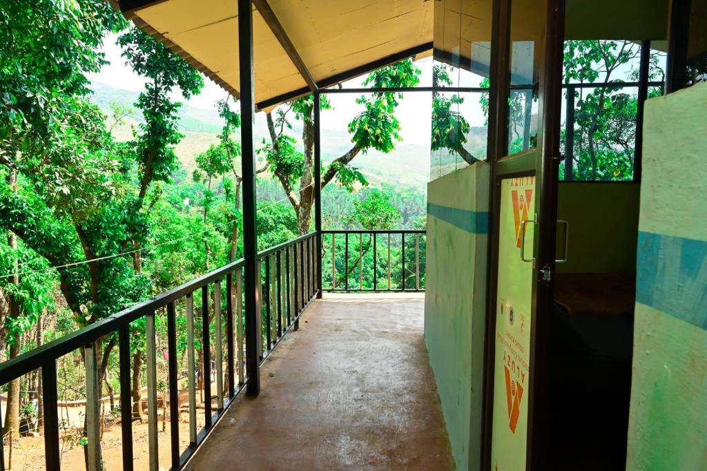 Jungle Adventure Homestay photo 2