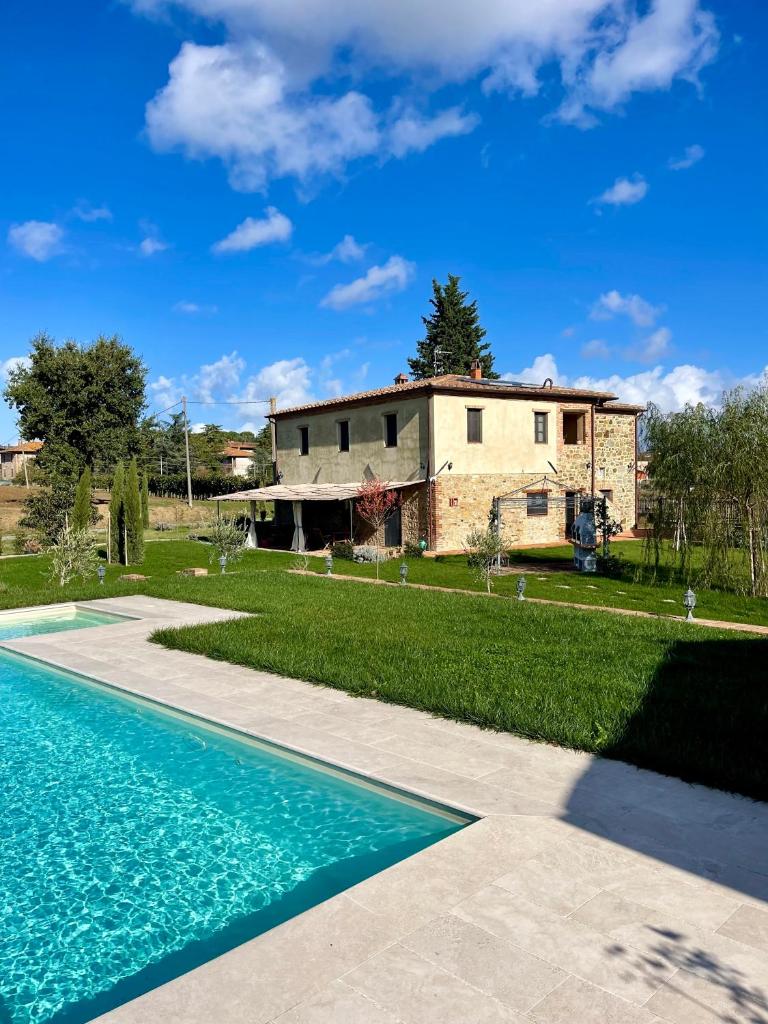 Villa with pool Trasimeno