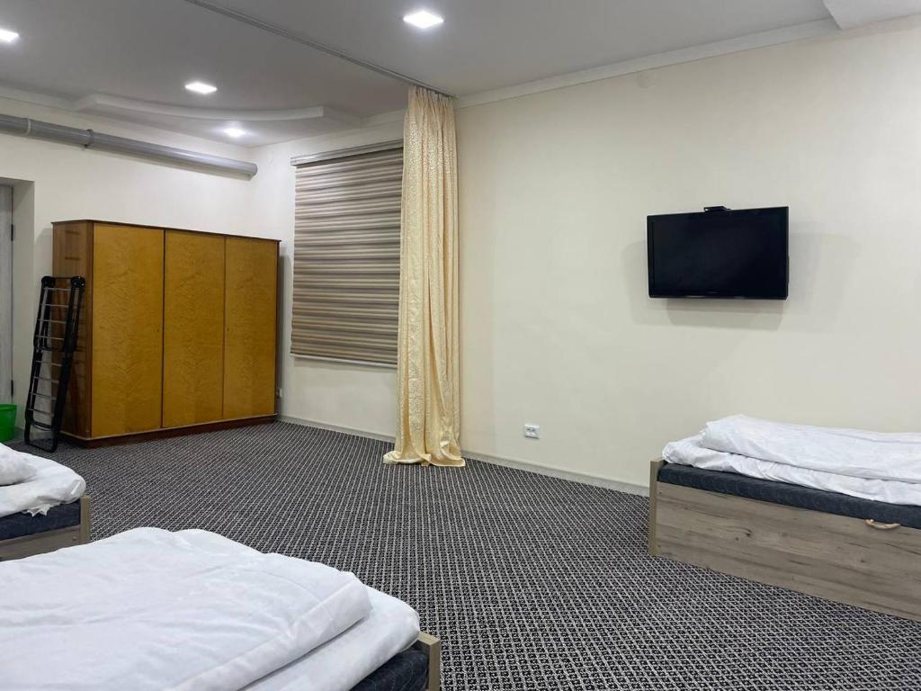 MOUNTAIN HOSTEL photo 2