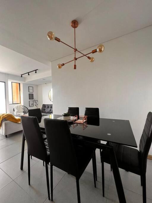 Lujoso apartamento central, nuevo y cómodo photo 3