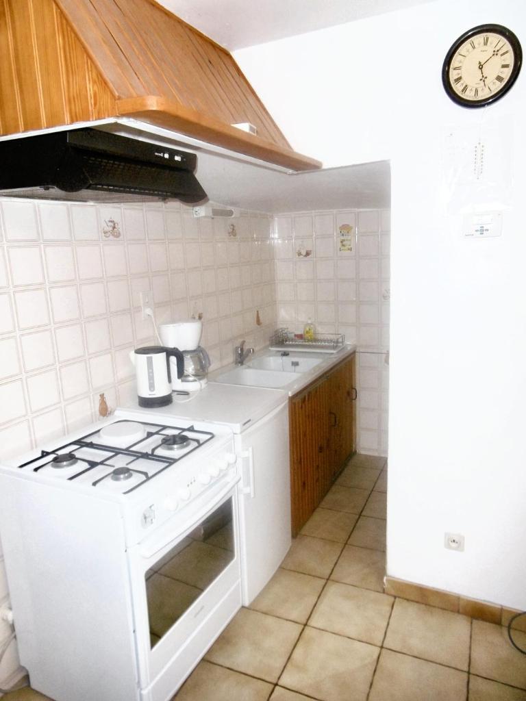 Maison de 2 chambres a Mostuejouls photo 4