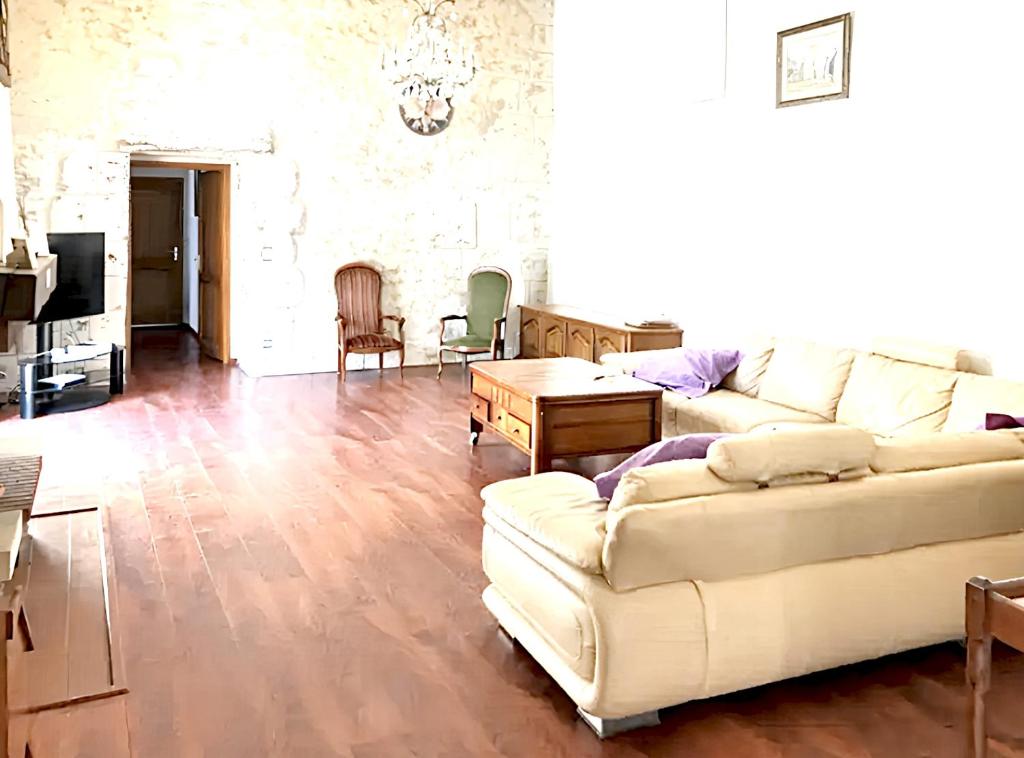 Villa de 5 chambres avec piscine privee jacuzzi et jardin clos a Laroque des Alberes photo 1