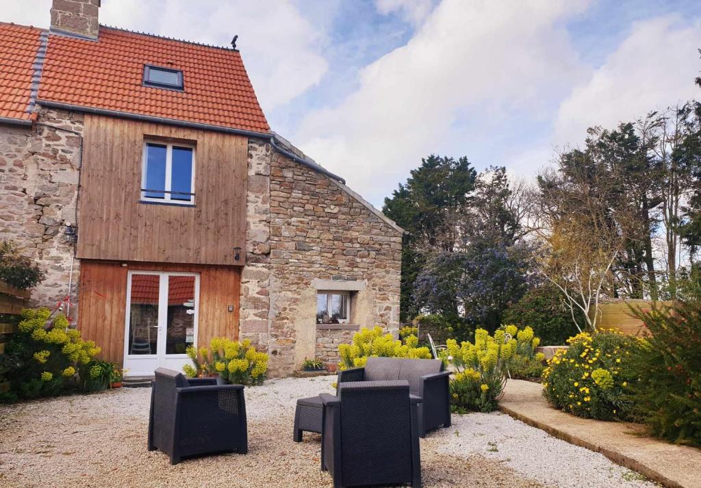 Gîte de la Ferme du Clos Giot photo 2