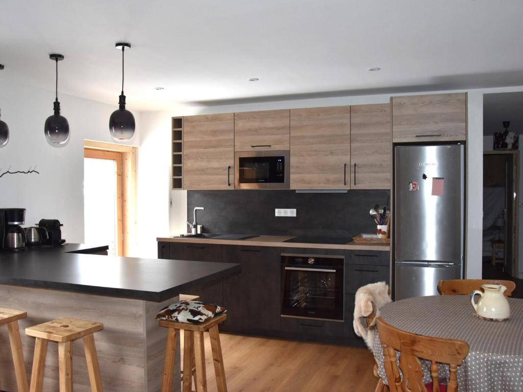 Appartement Pralognan-la-Vanoise, 3 pièces, 6 personnes - FR-1-464-12 photo 2
