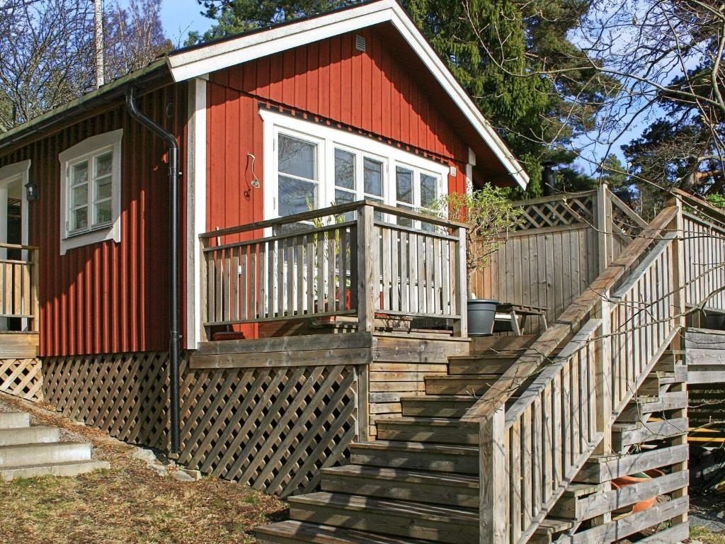 Holiday home FäRENTUNA photo 1