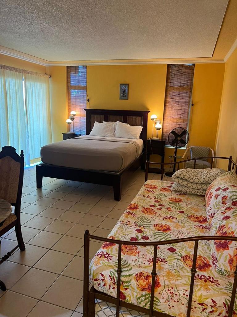 Sunny Tides at Montego Bay Club Resort