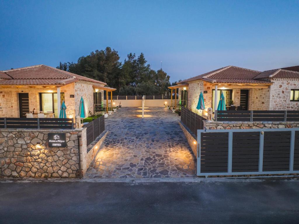 Mateo & Filipos Luxury Villas photo 3