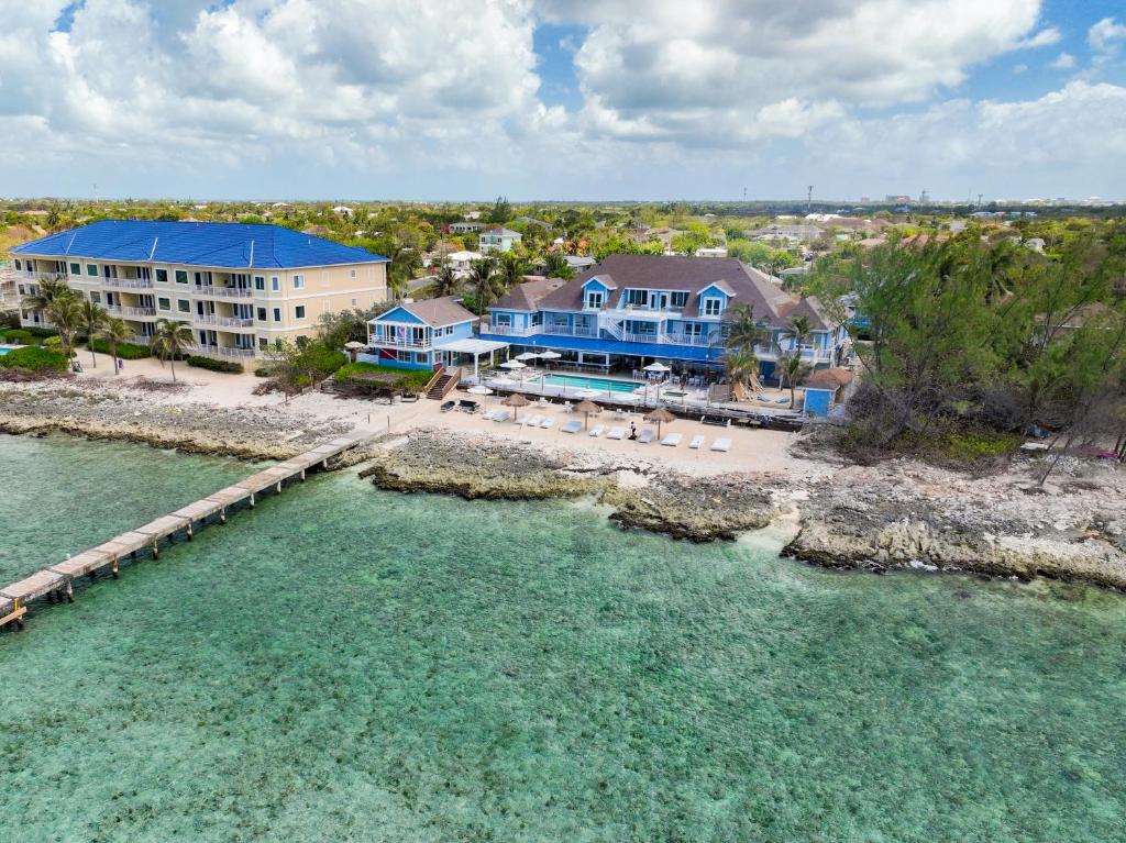 Cobalt Coast Resort photo 1