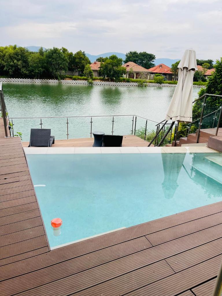 Photos of Lulanipho Abode