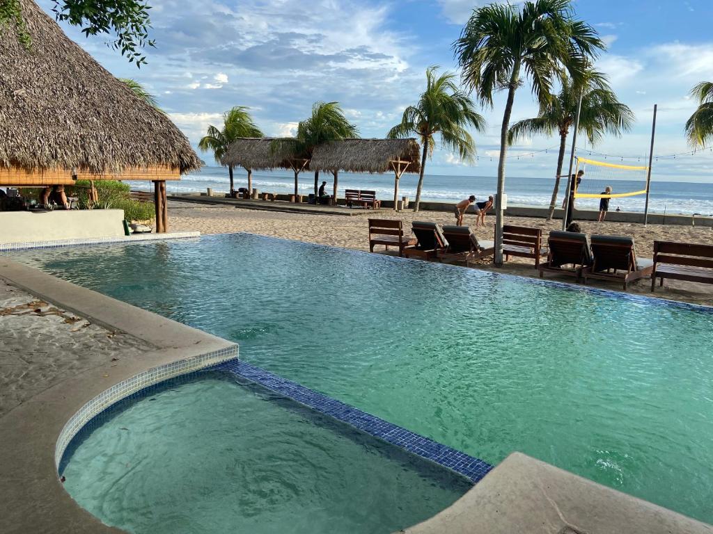 Hacienda Iguana Surf & Golf photo 1