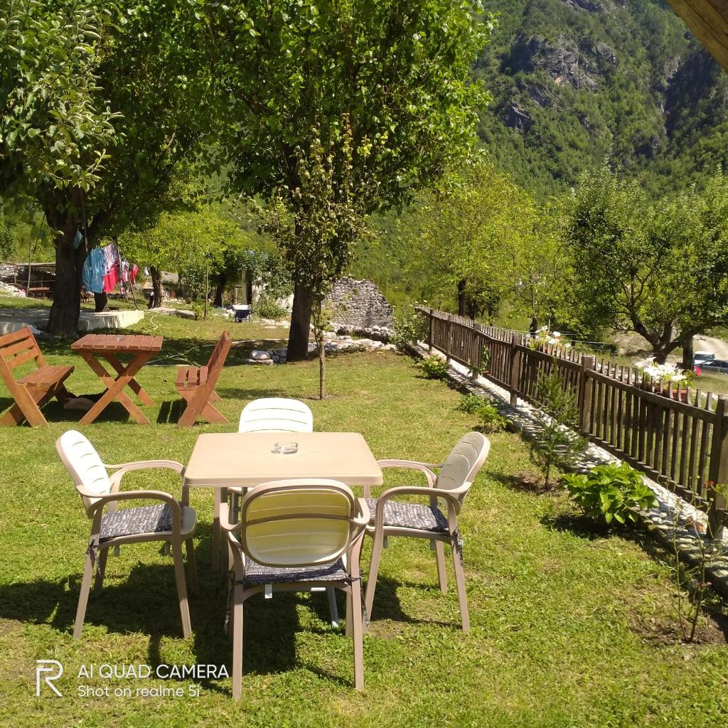 Stomici Guesthouse photo 2